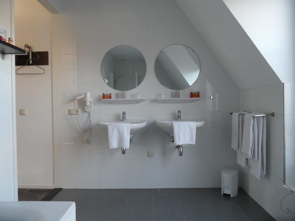 Parkhotel Auberge Vincent Nuenen Eksteriør bilde