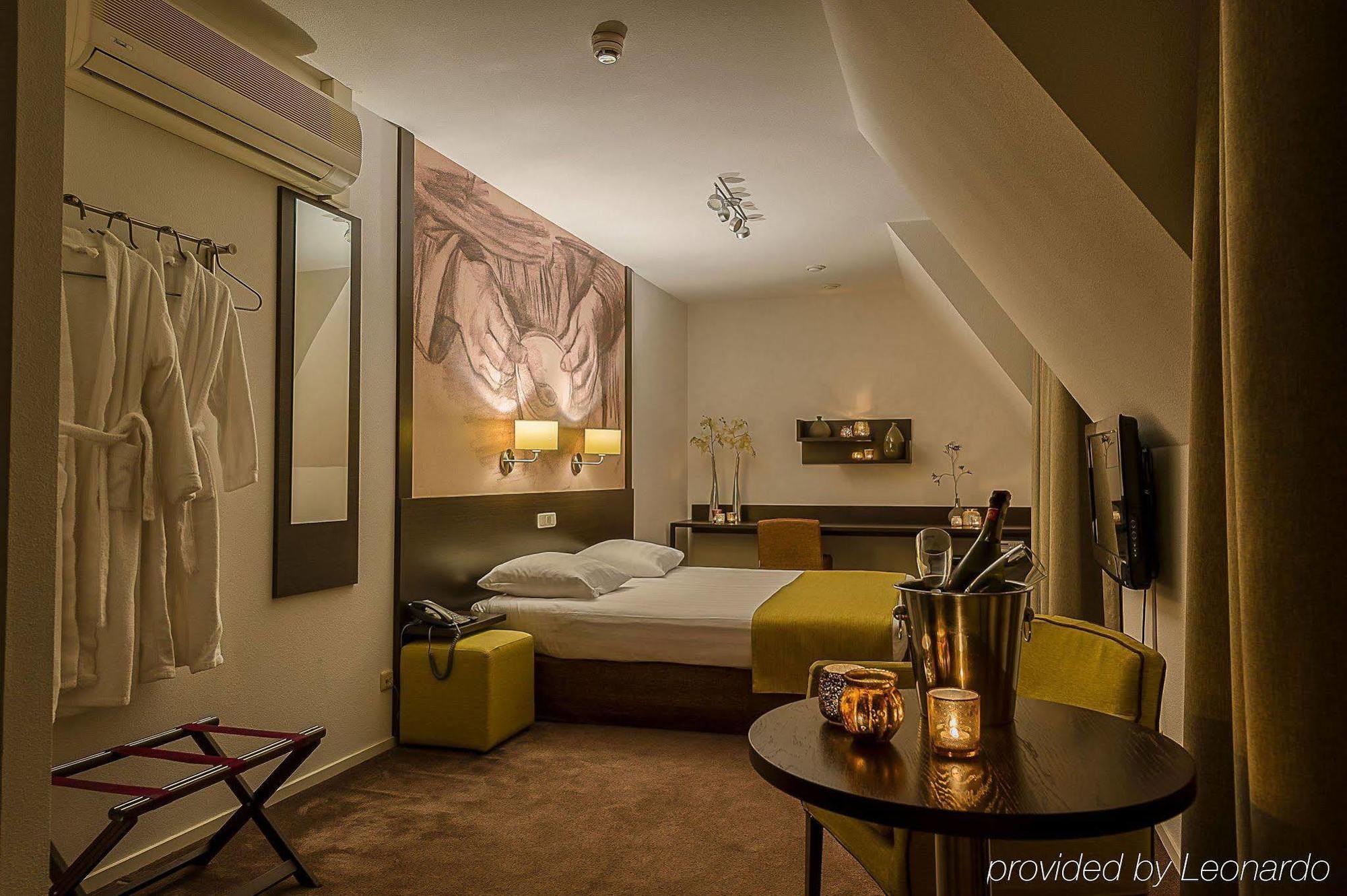 Parkhotel Auberge Vincent Nuenen Rom bilde