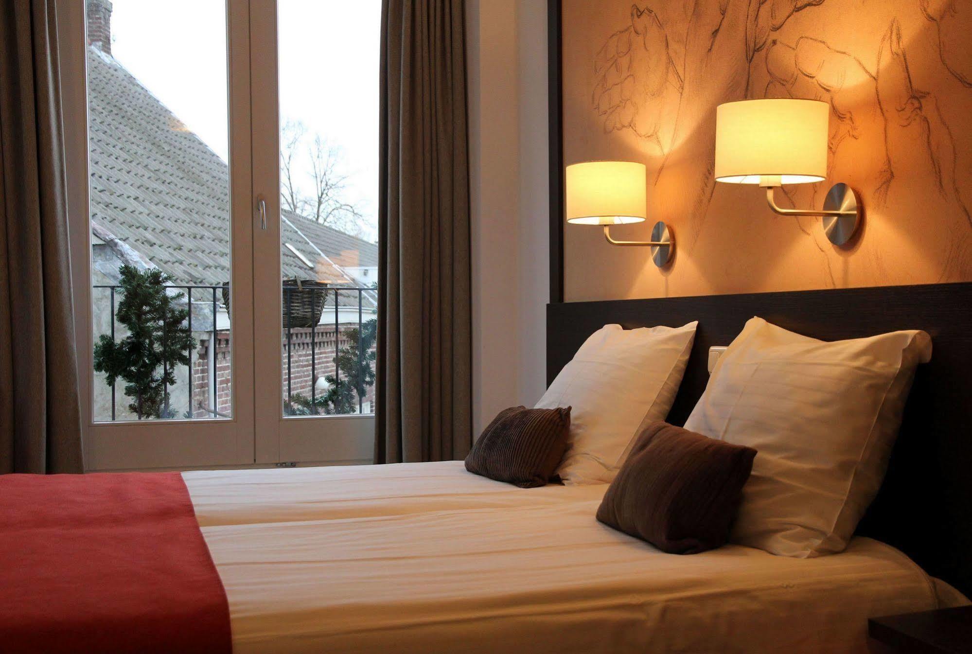 Parkhotel Auberge Vincent Nuenen Eksteriør bilde