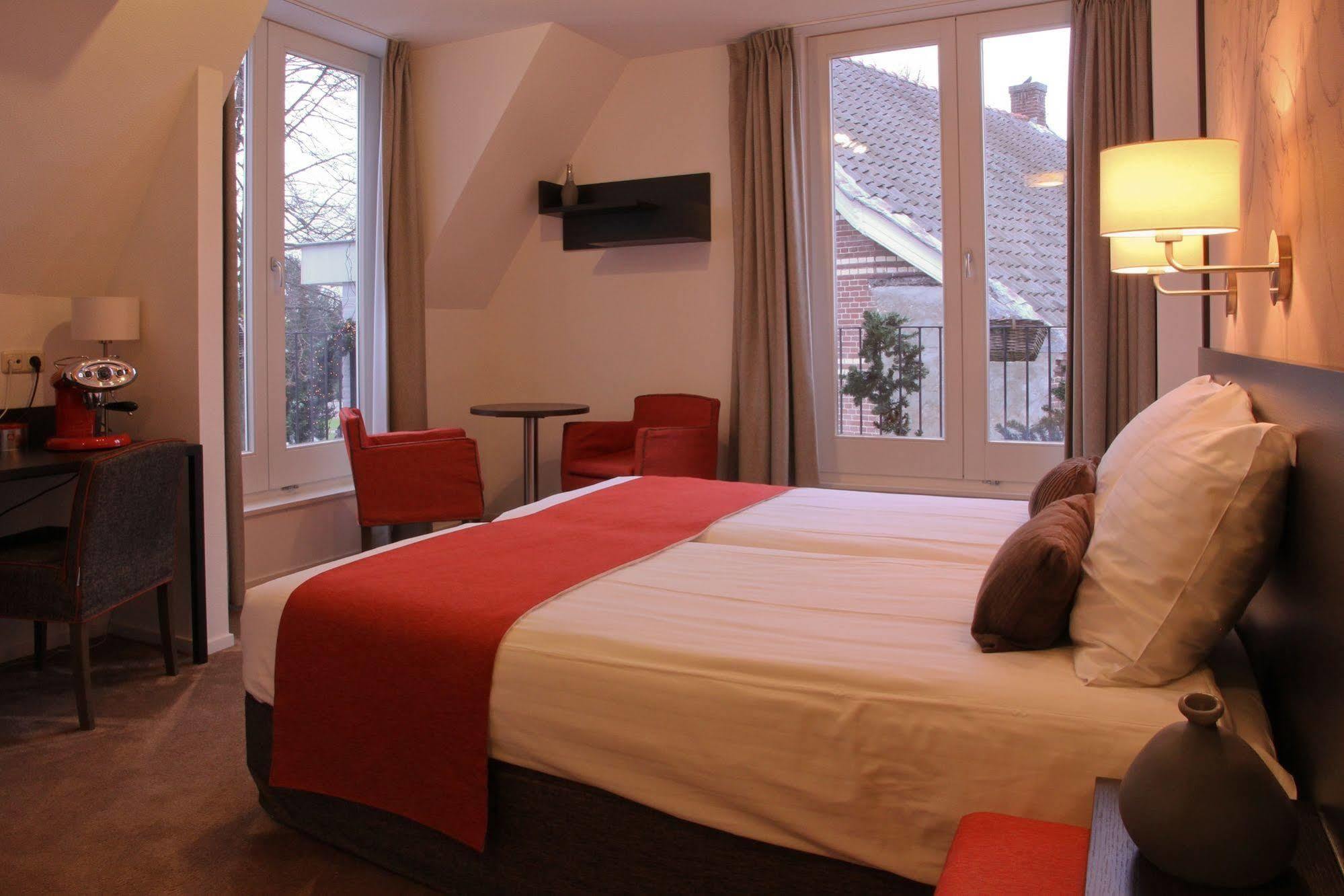 Parkhotel Auberge Vincent Nuenen Eksteriør bilde