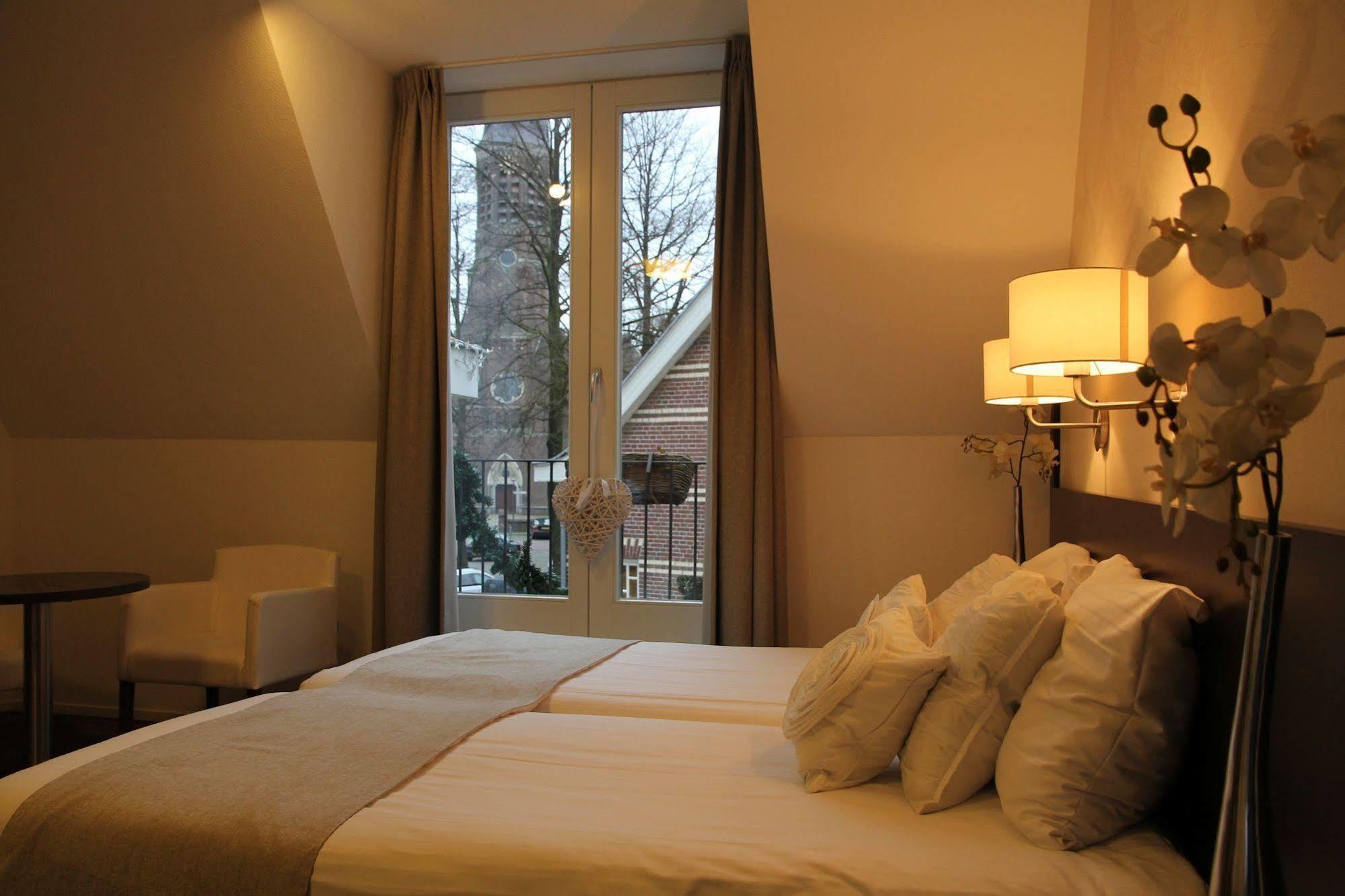 Parkhotel Auberge Vincent Nuenen Eksteriør bilde
